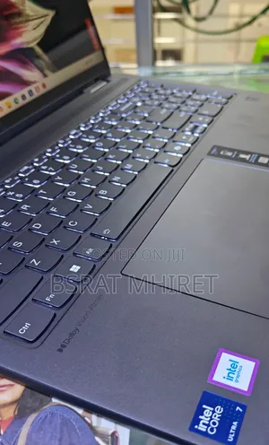 New Laptop Lenovo Yoga 7i 16GB Intel Core Ultra 7 SSD 1T