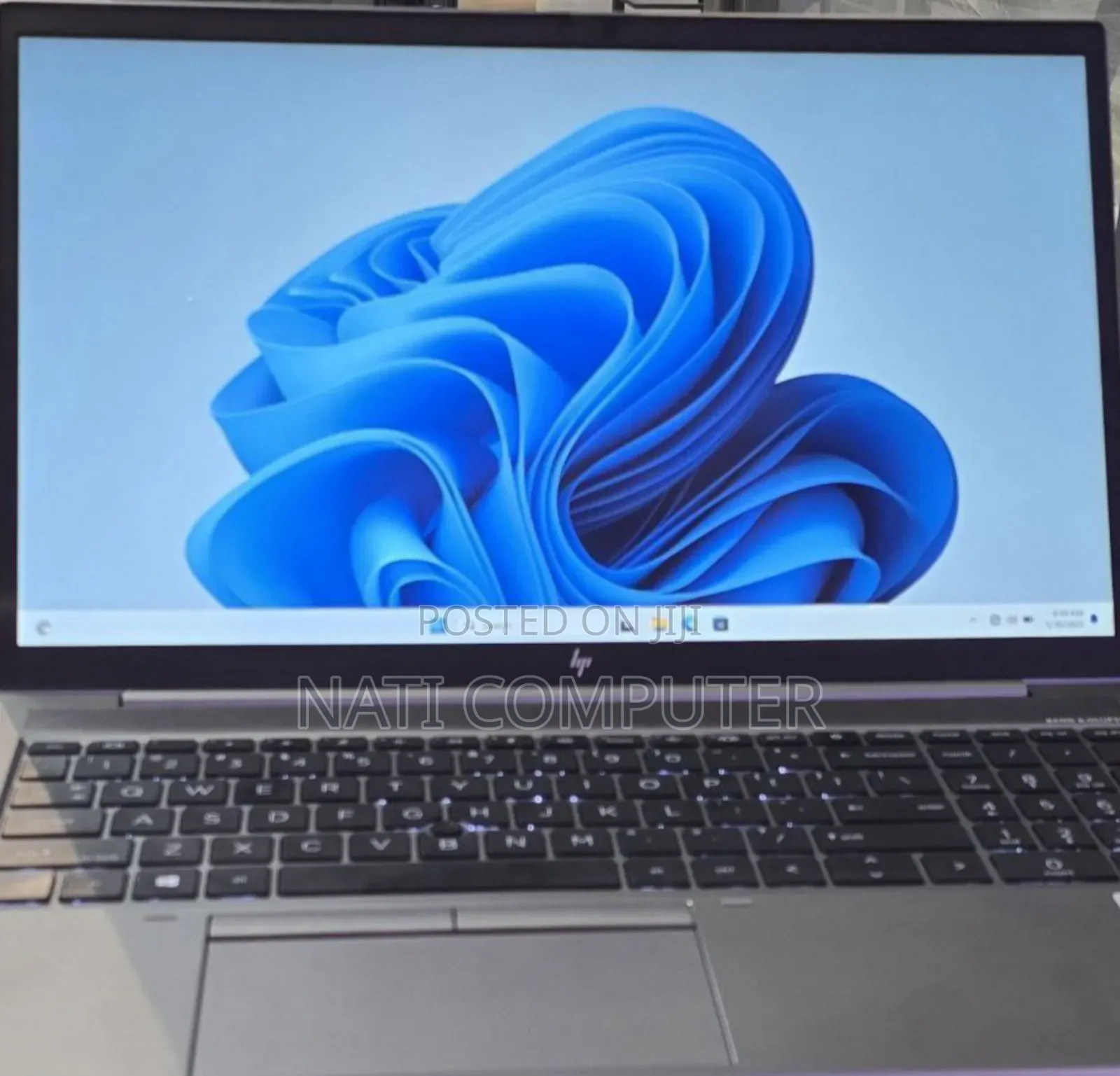 New Laptop HP Envy X360 15z 16GB Intel Core I7 SSD 1T