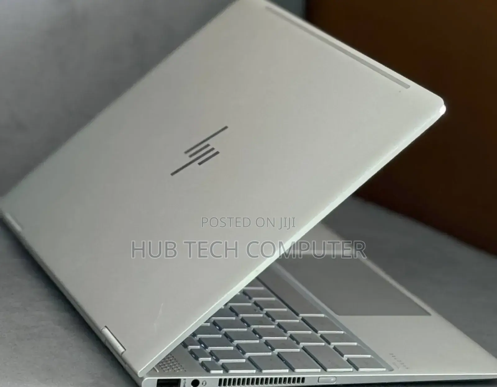 New Laptop HP Spectre X360 8GB Intel Core I7 SSD 512GB