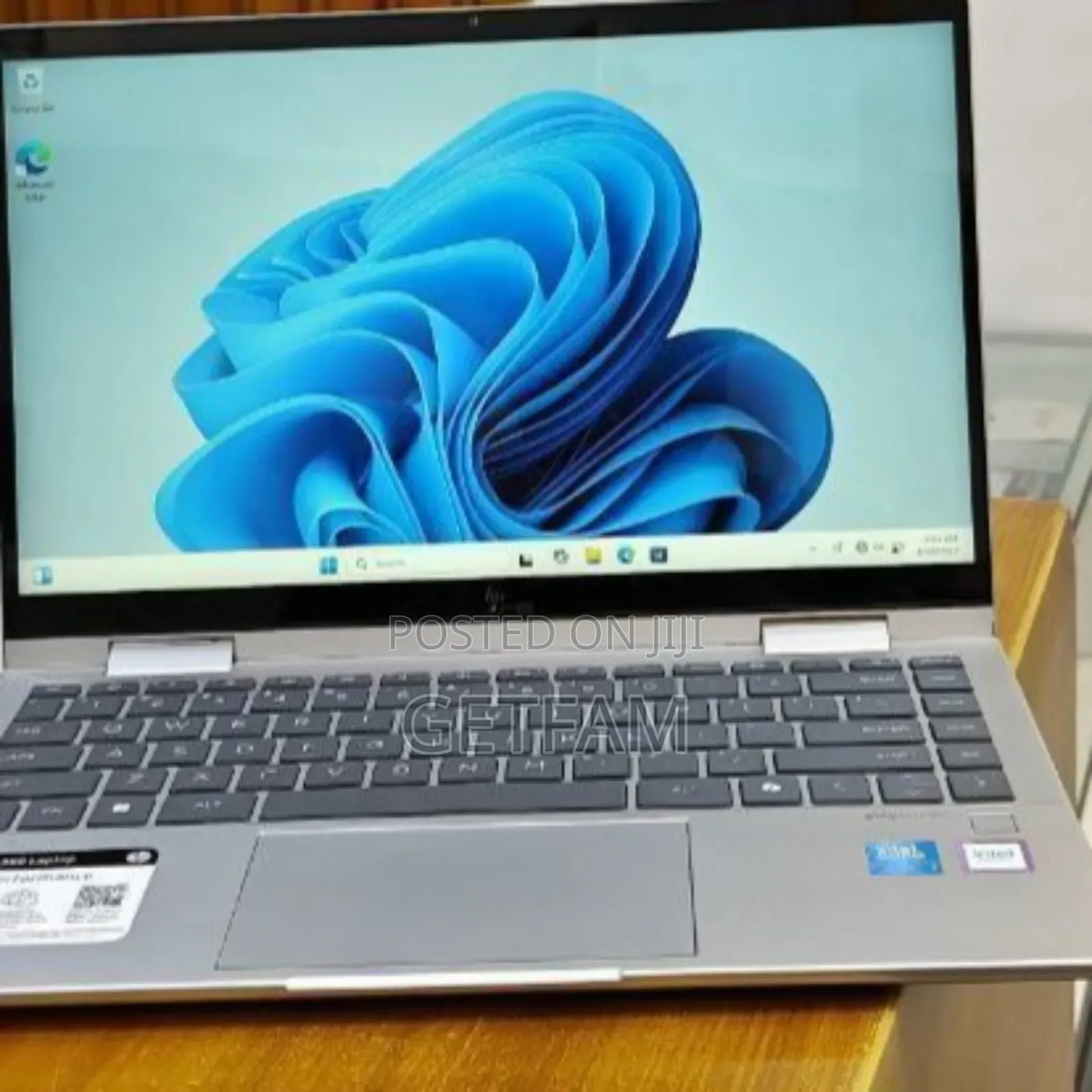 New Laptop HP Envy X360 16GB Intel Core I7 SSD 1T