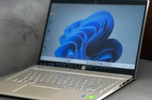 Photo - New Laptop HP Pavilion 10 16GB Intel Core I5 SSD 512GB