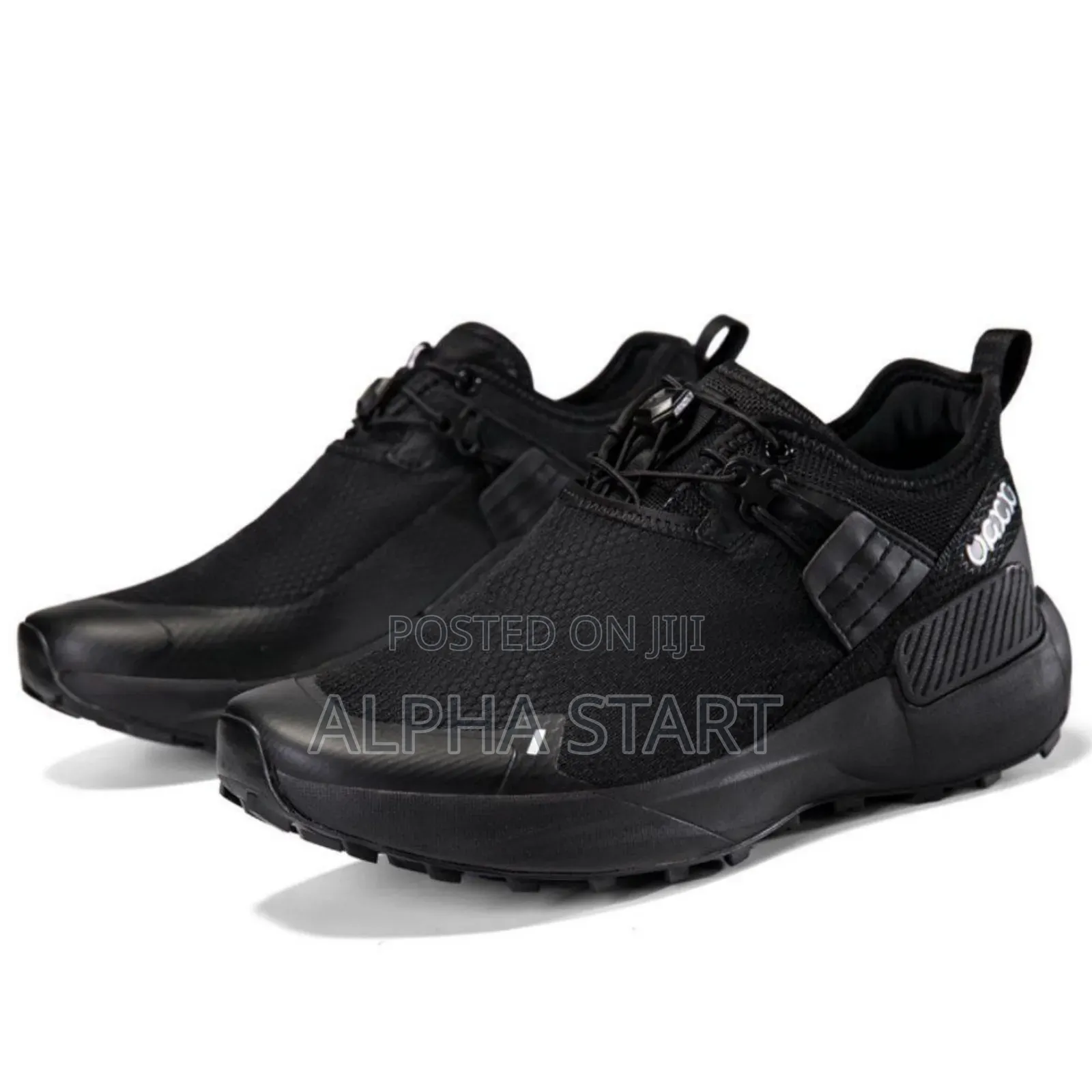  New Arrival  
 Edco Comfortable Sneakers 
 Made in Vietnam