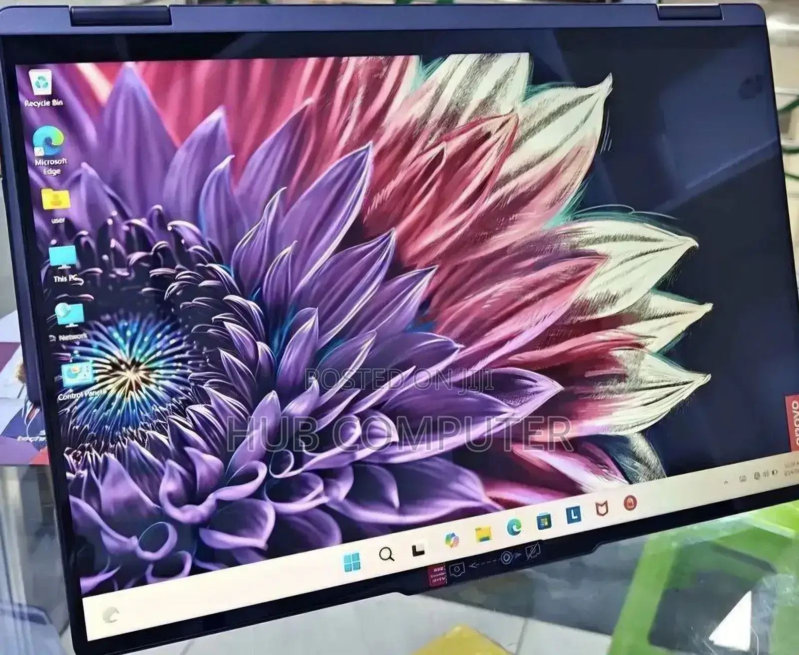 New Laptop Lenovo Yoga 7i 16GB Intel Core Ultra 7 SSD 1T