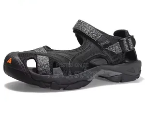  New Arrival  
 Goupu Sandel
 Made in Vietnam