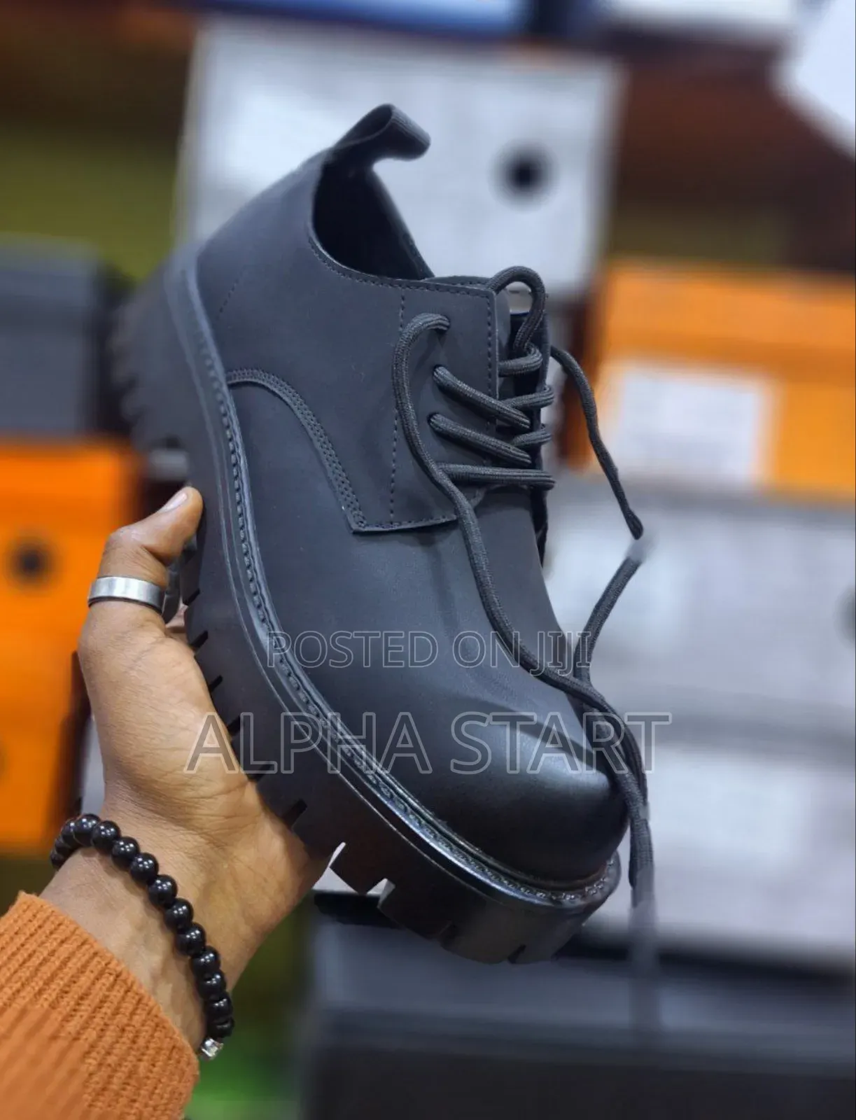  New Arrival  
 Fashion Casual Sneakers 
 Stock Product 