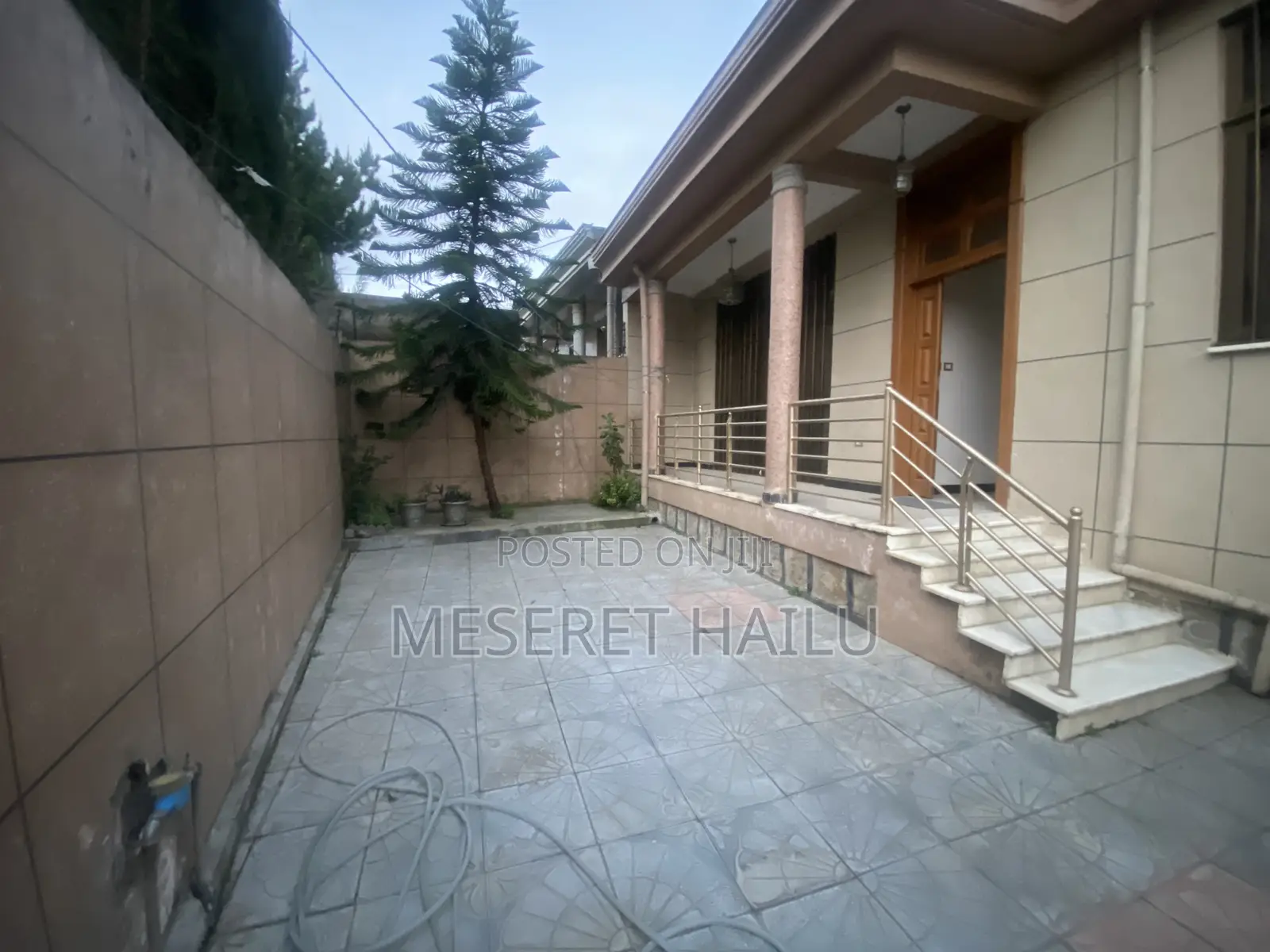 Furnished 5bdrm Villa in Bole Bolbula for rent