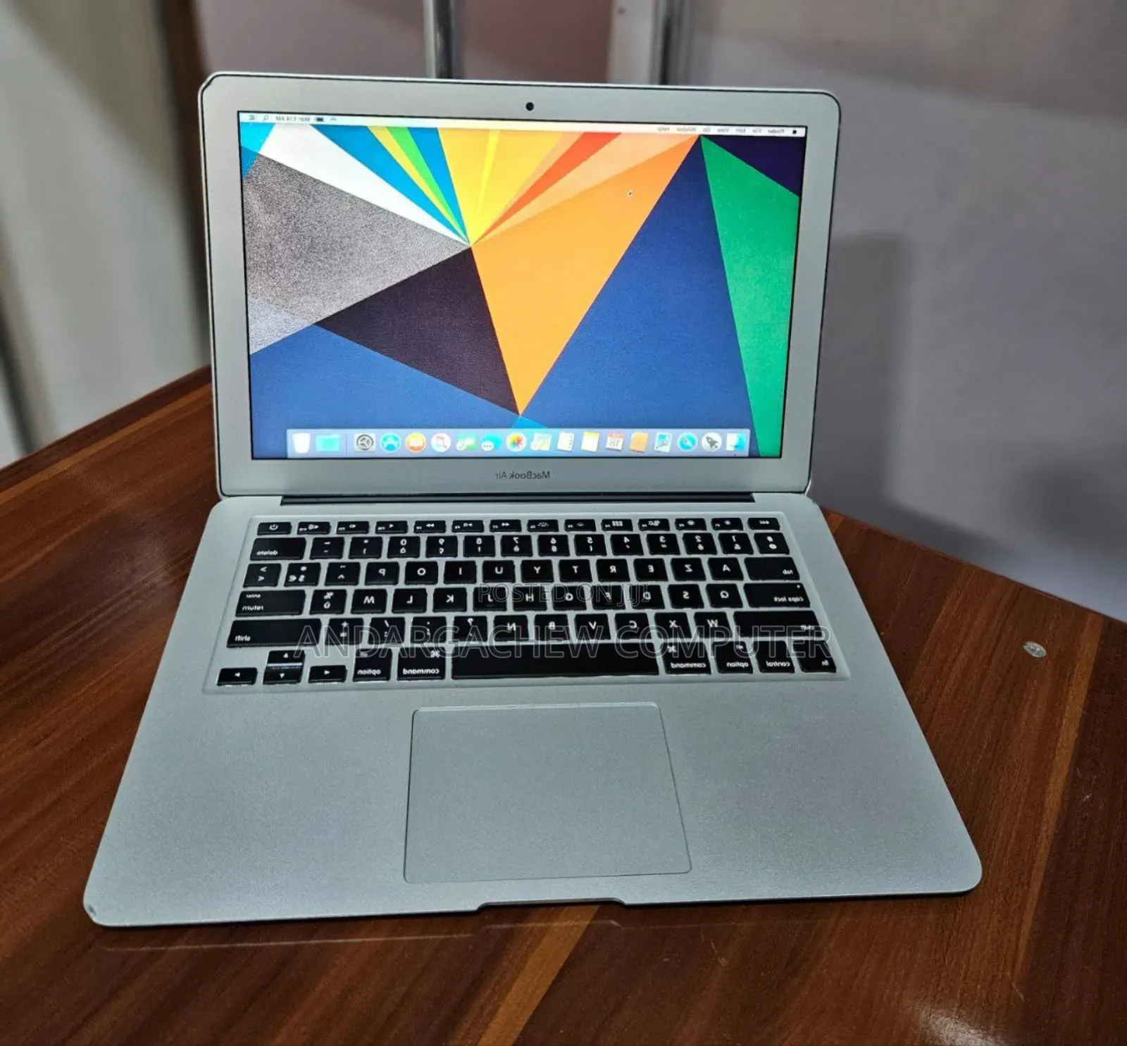 Laptop Apple MacBook Air 2015 8GB Intel Core I5 SSD 256GB