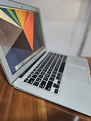 Laptop Apple MacBook Air 2015 8GB Intel Core I5 SSD 256GB