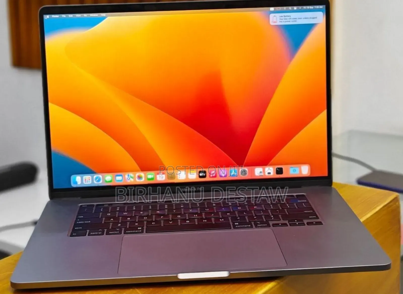 New Laptop Apple MacBook Pro 2019 32GB Intel Core I9 SSD 1T