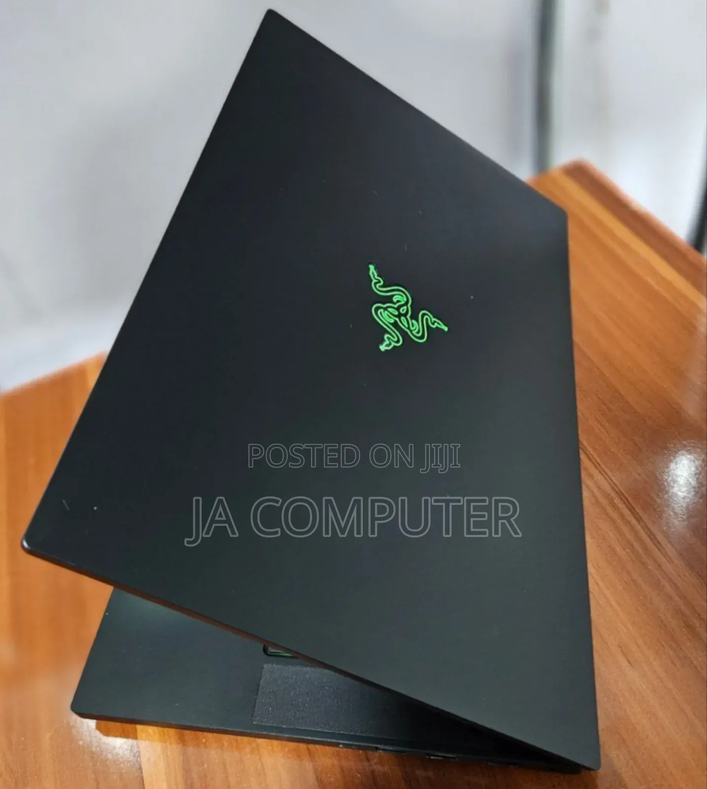 New Laptop Razer Blade 16GB Intel Core I7 SSD 512GB