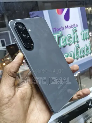 Photo - Samsung Galaxy A56 256 GB Black