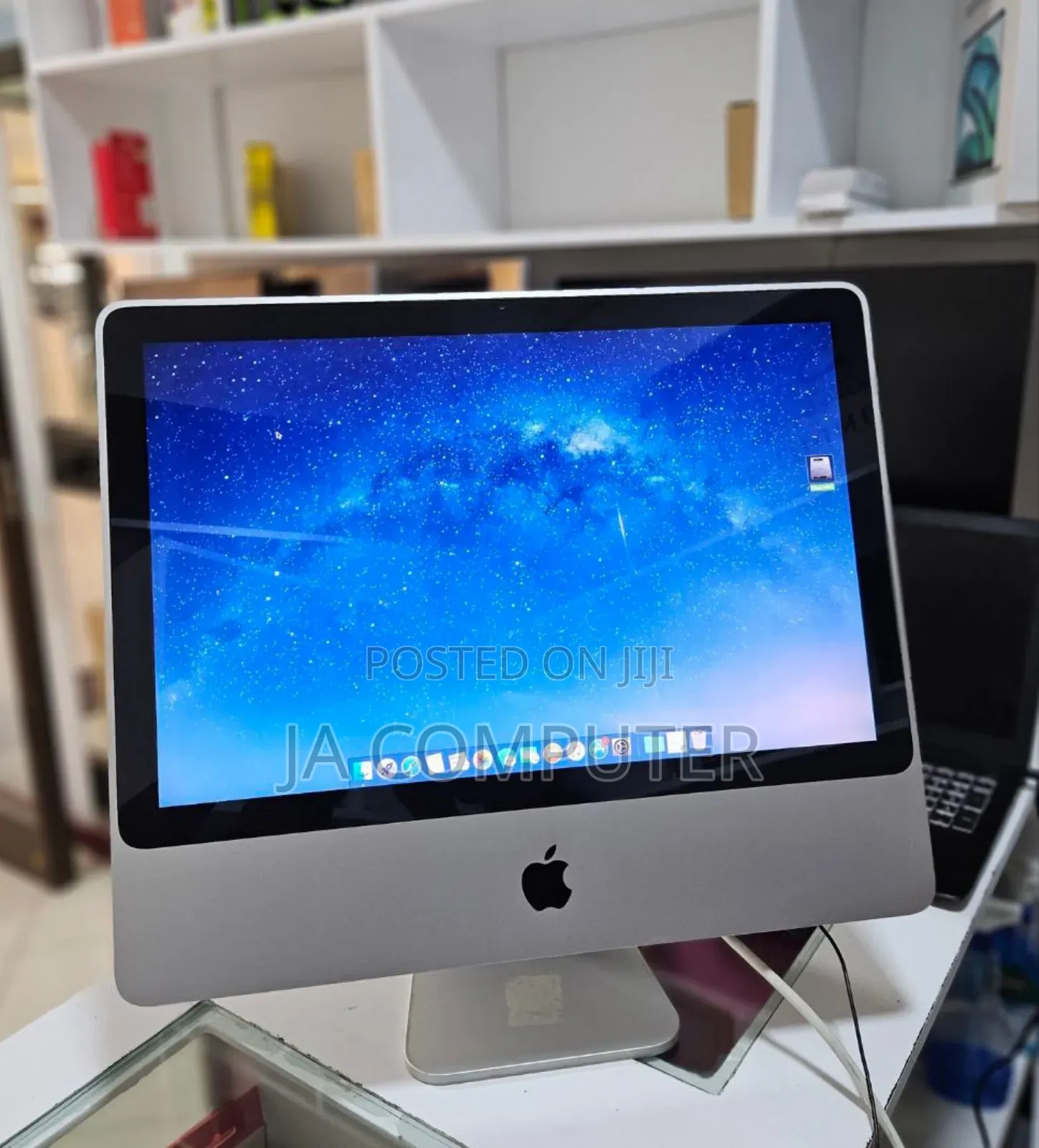 New Desktop Computer Apple iMac M1 8GB Intel Core I5 HDD 500GB