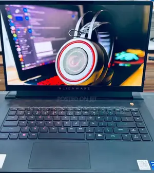 Photo - New Laptop Alienware M17x R2 16GB Intel Core i7 SSD 512GB