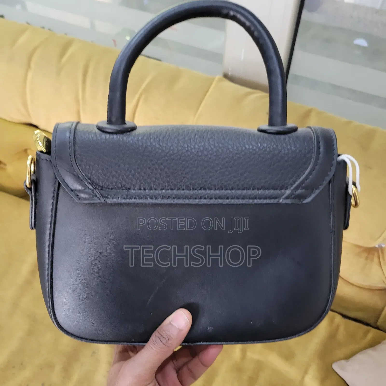 Ladies Quality Black Handbag