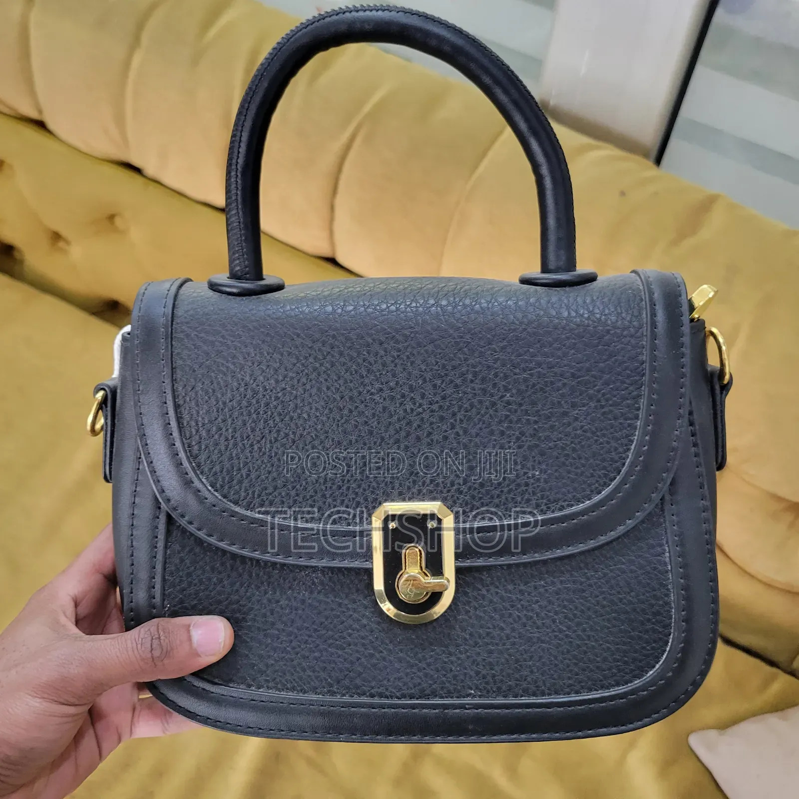 Ladies Quality Black Handbag