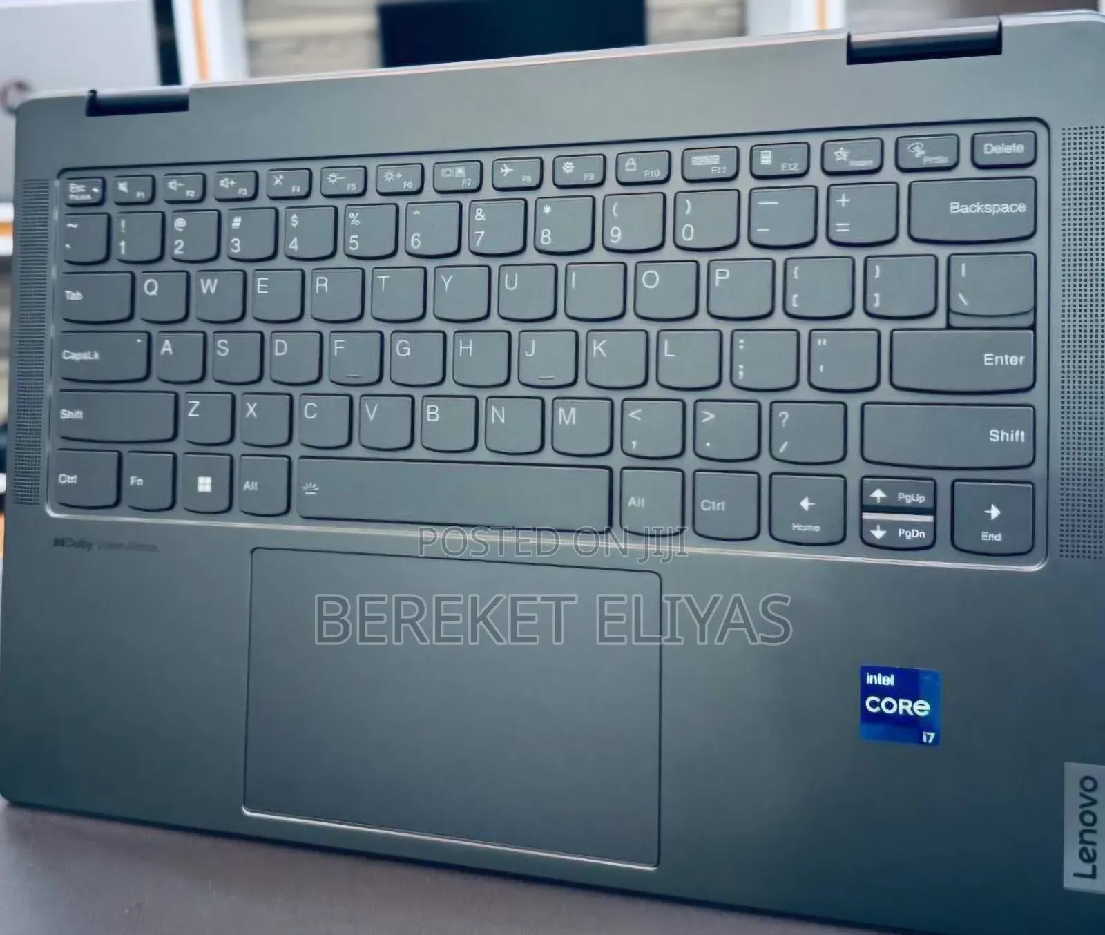 New Laptop Lenovo Yoga 7i 16GB Intel Core I7 SSD 512GB