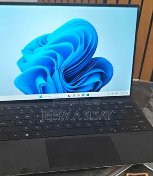 Photo - New Laptop Dell XPS 13 16GB Intel Core i7 SSD 512GB