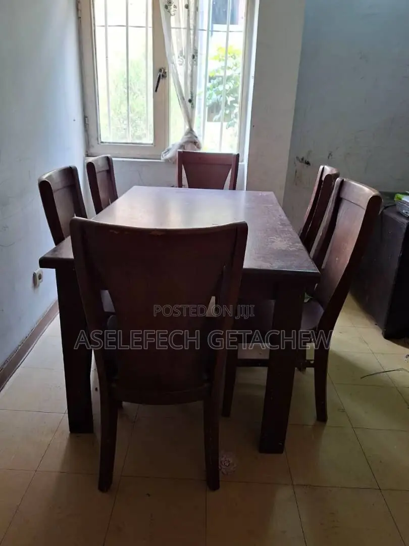 Dinning Table 6 Seater