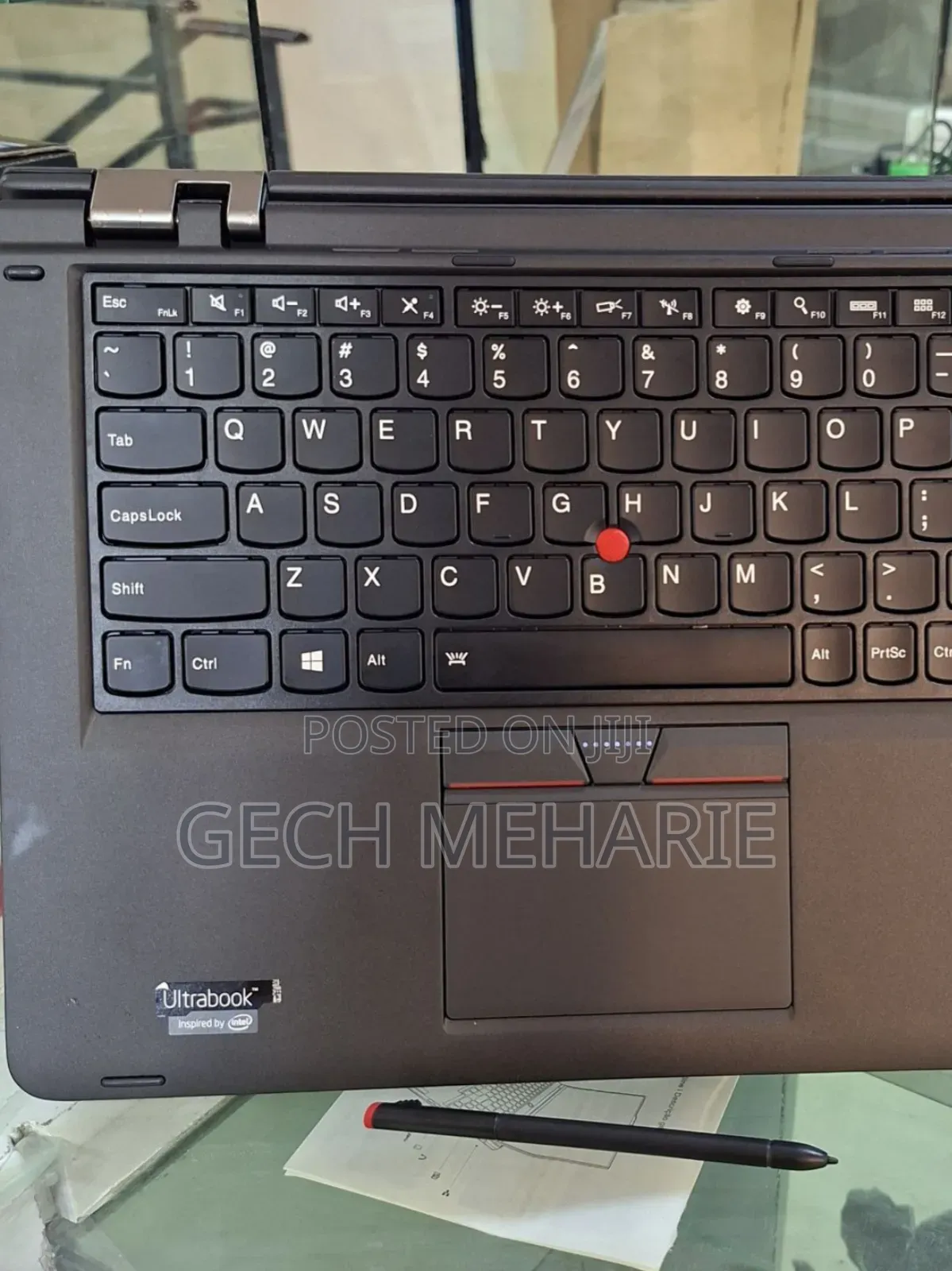 New Laptop Lenovo ThinkPad Yoga 8GB Intel Core I7 SSD 512GB