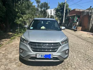 Photo - Hyundai Creta 2020 Silver