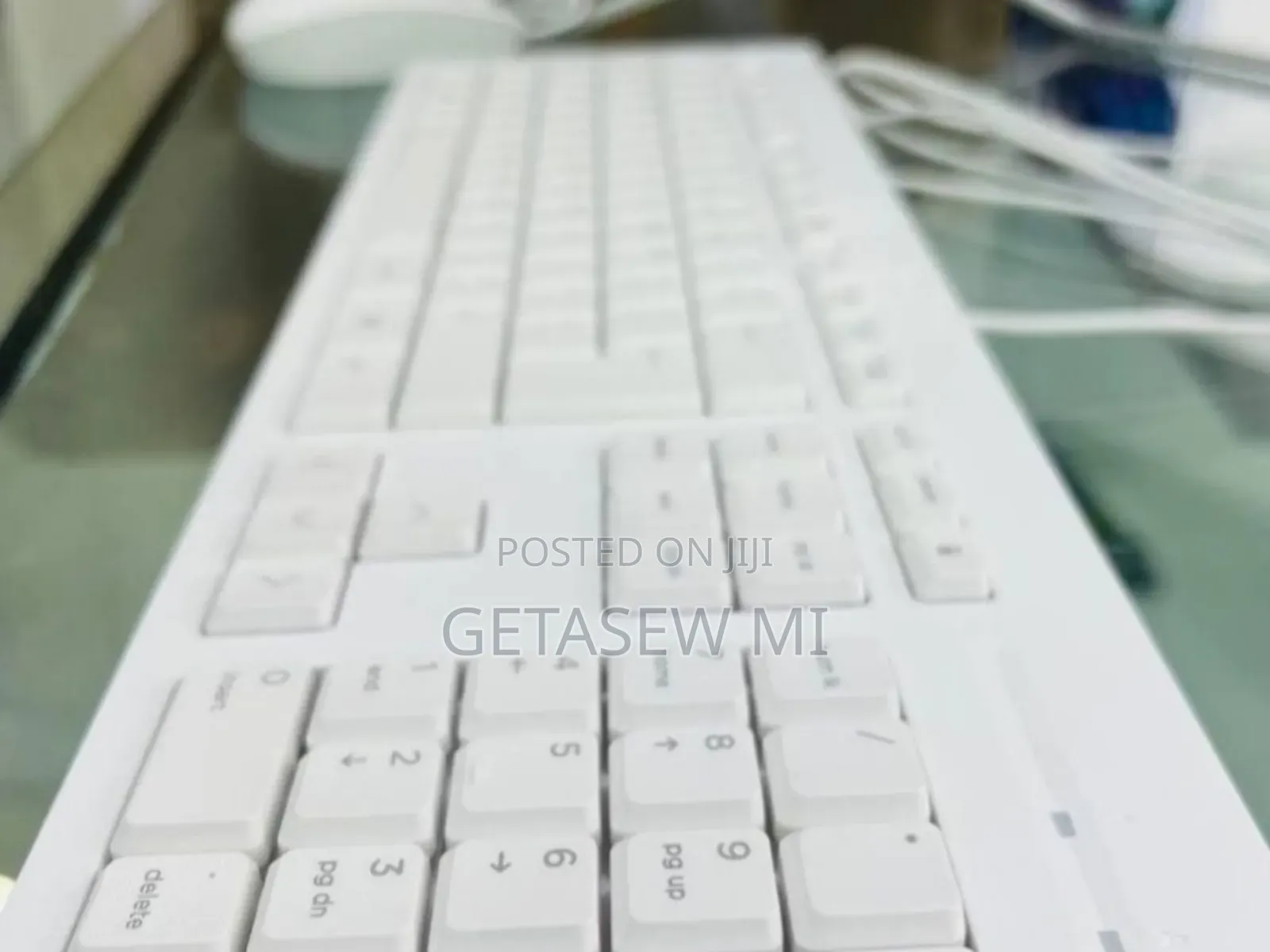 New Desktop Computer HP 200 G4 All-in-One 8GB Intel Core I7 SSD 512GB