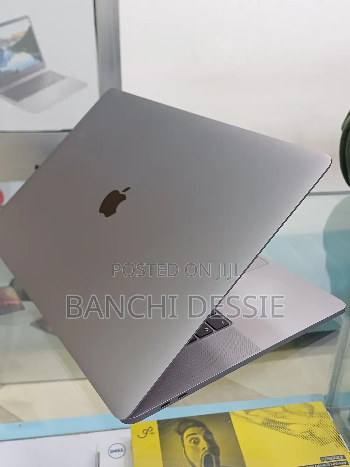 New Laptop Apple MacBook Pro 2019 32GB Intel Core I9 SSD 1T