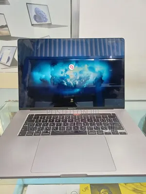 New Laptop Apple MacBook Pro 2019 32GB Intel Core I9 SSD 1T