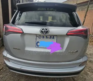 Toyota RAV4 2016 Silver