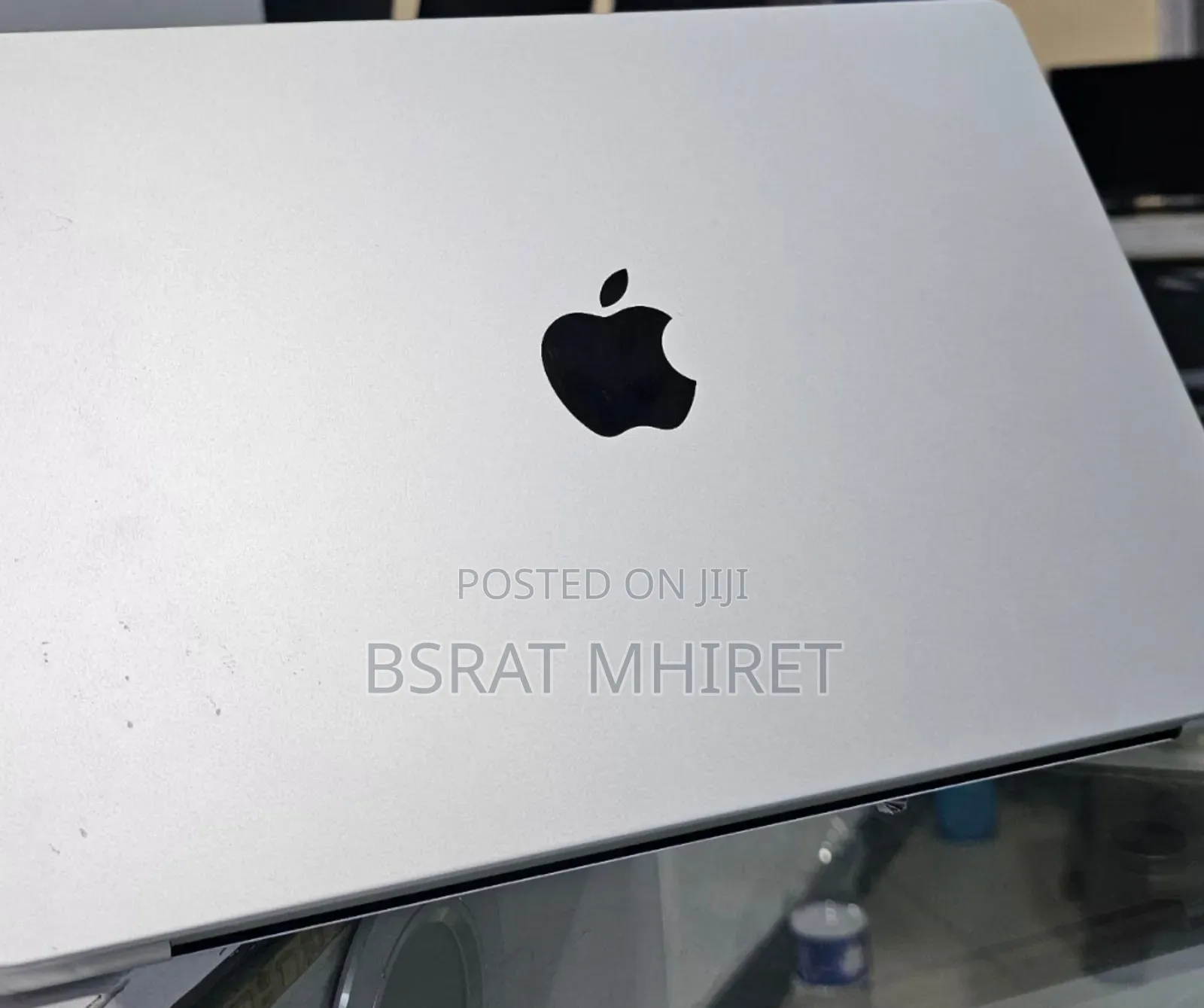 New Laptop Apple MacBook Pro 2023 M3 14-Inch 16GB Apple M3 SSD 512GB