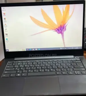 New Laptop Lenovo ThinkBook 15s Gen 2 8GB Intel Core I9 SSD 256GB