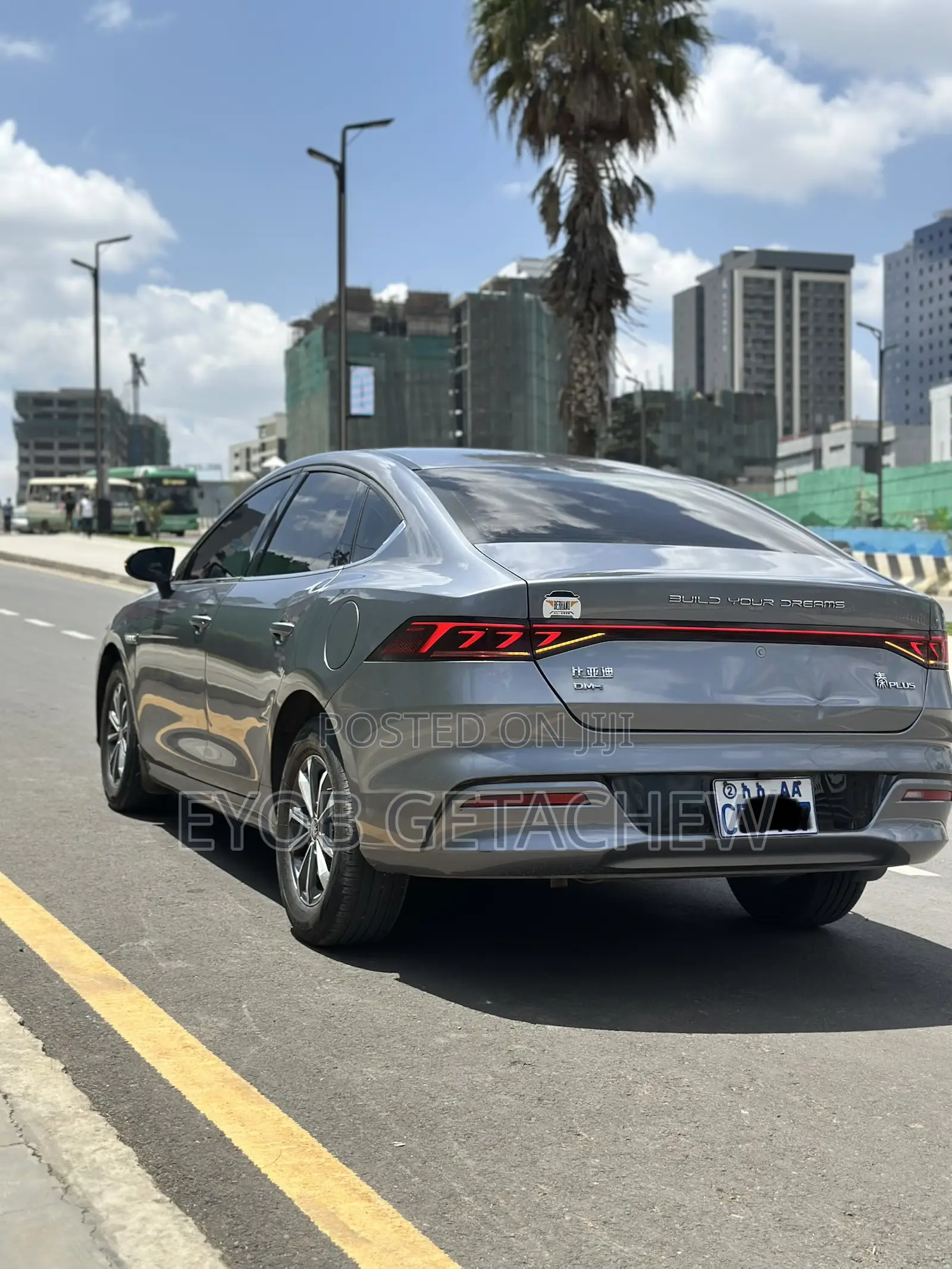 BYD Qin Plus DM-i 2024 Silver