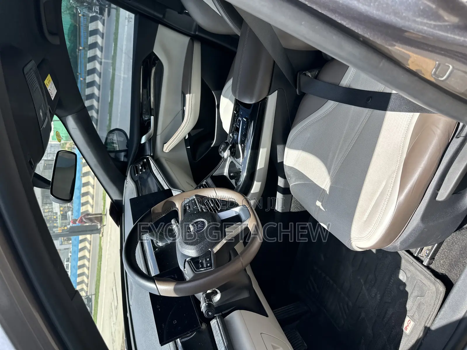 BYD Qin Plus DM-i 2024 Silver