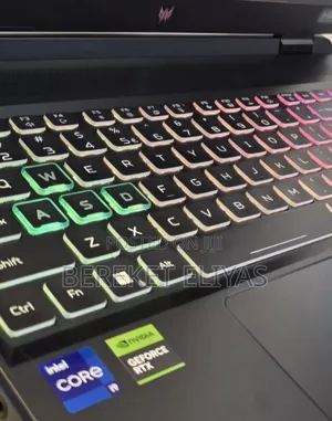 New Laptop Acer Predator Helios 300 16GB Intel Core I9 SSD 1T