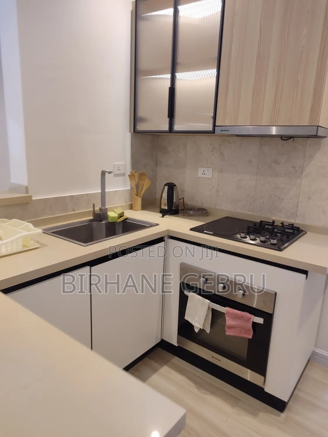 Furnished 3bdrm Apartment in Luxury Apartiment, Bole for rent