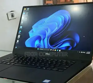 New Laptop Dell XPS 15 16GB Intel Core I7 SSD 512GB