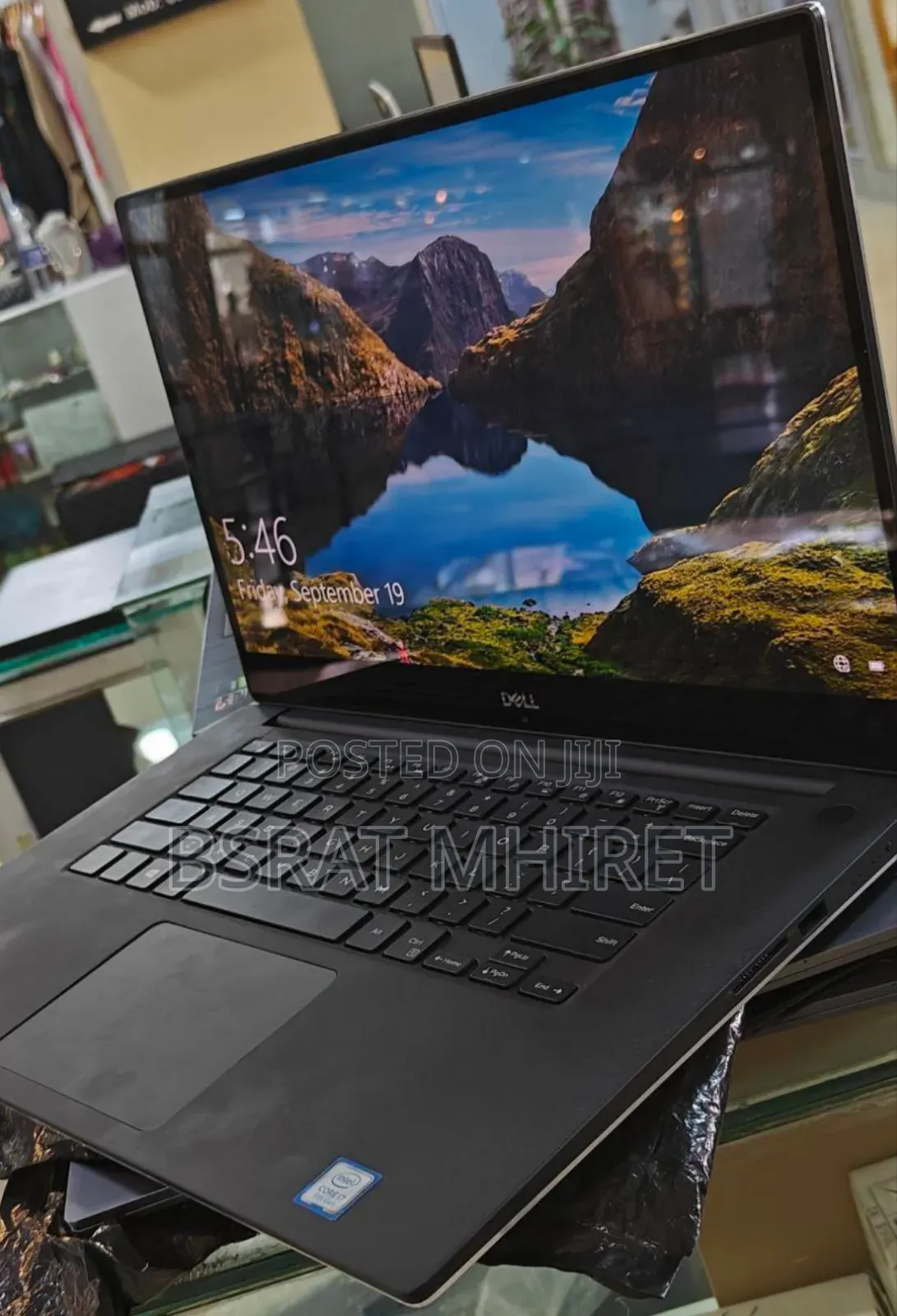 New Laptop Dell Precision 5540 16GB Intel Core I7 SSD 512GB