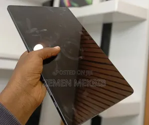 Photo - New Samsung Galaxy Tab S7 64 GB Black