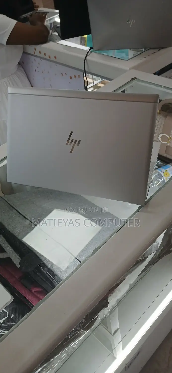 New Laptop HP EliteBook 840 16GB Intel Core I5 SSD 512GB