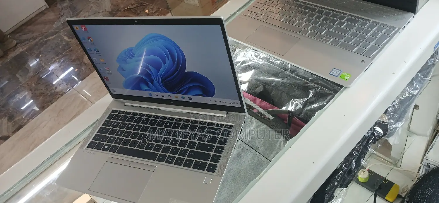 New Laptop HP EliteBook 840 16GB Intel Core I5 SSD 512GB