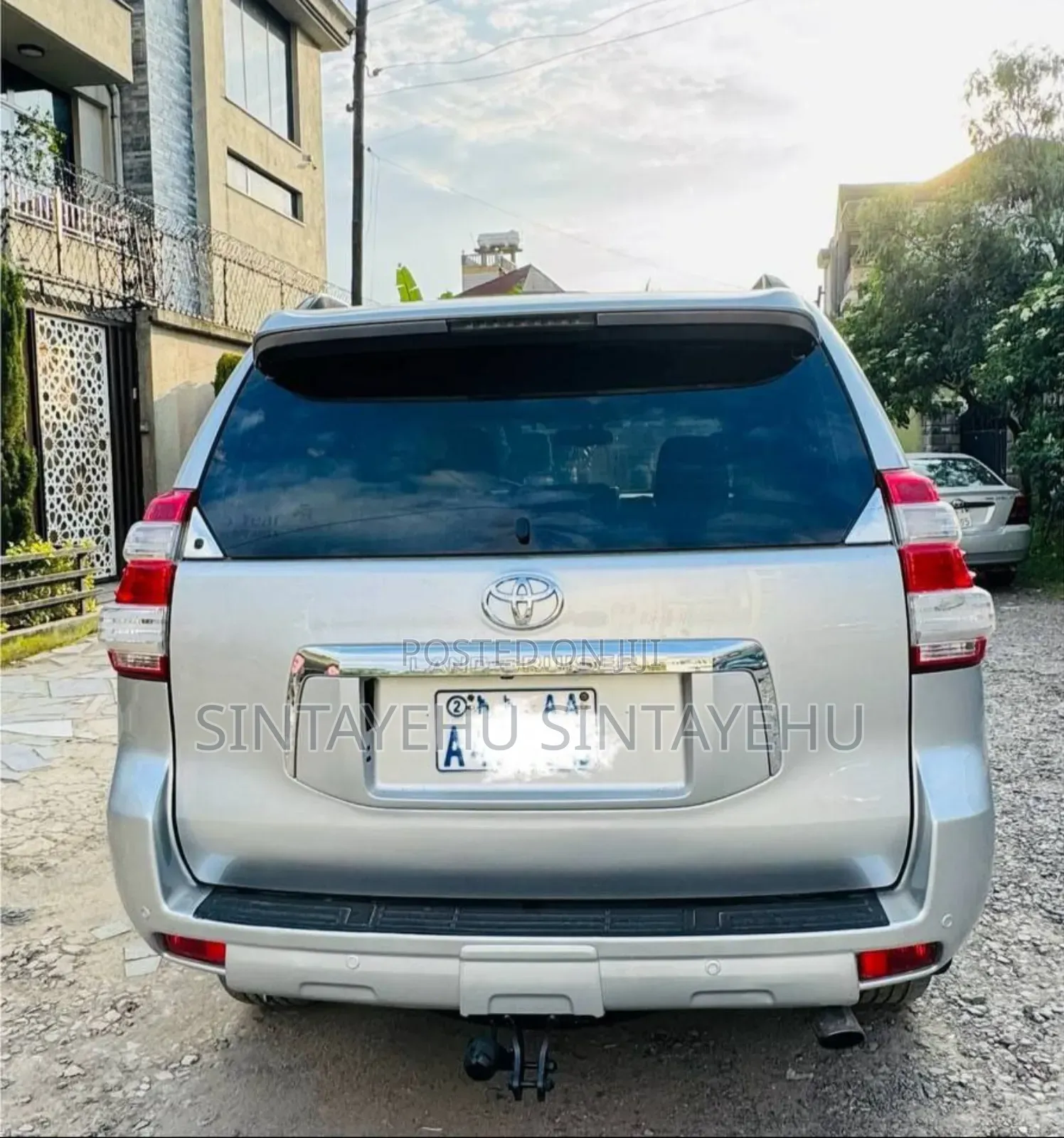 Toyota Land Cruiser 4.7 VX-R 2011 Silver