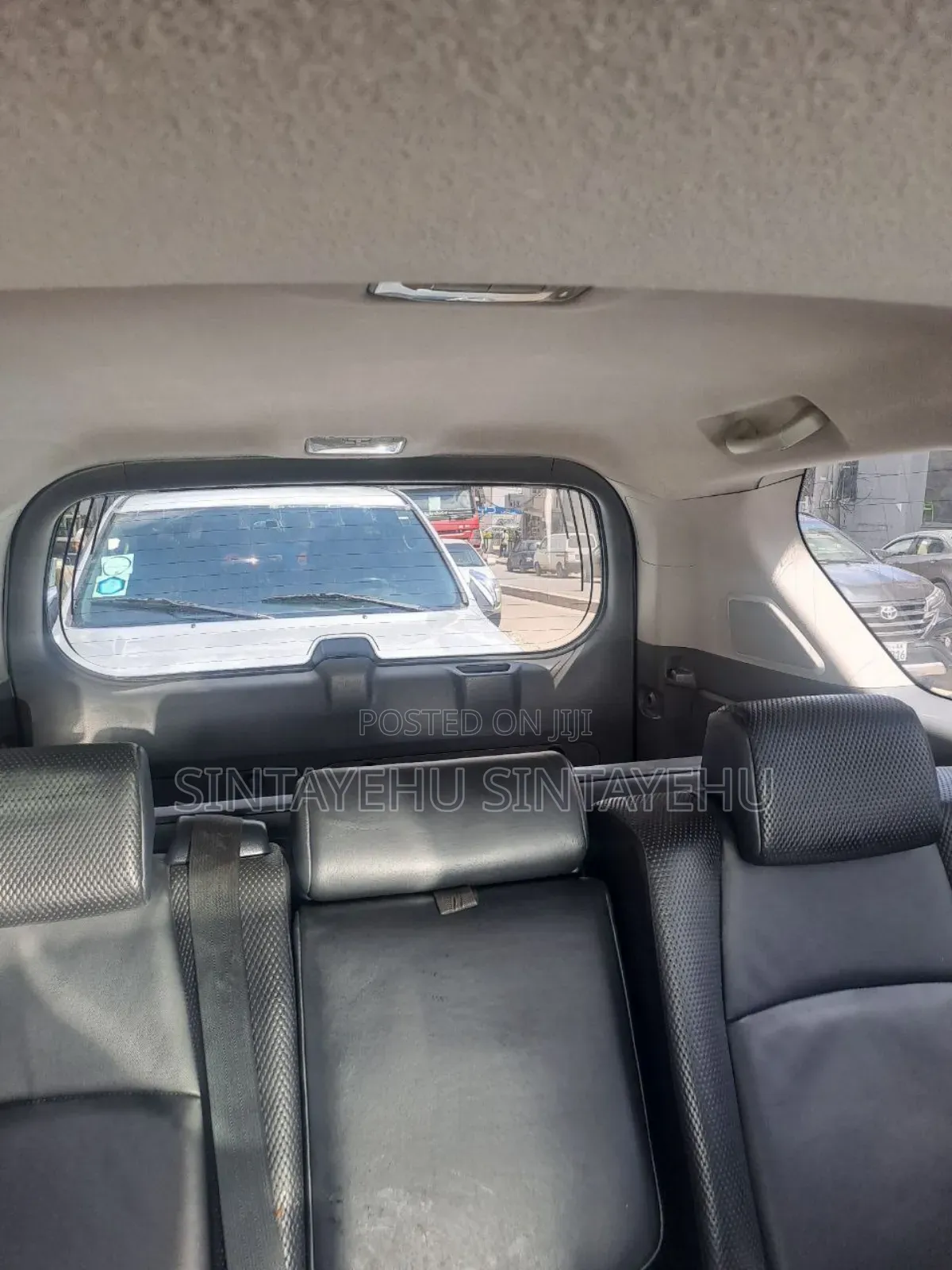 Toyota Land Cruiser 4.7 VX-R 2011 Silver