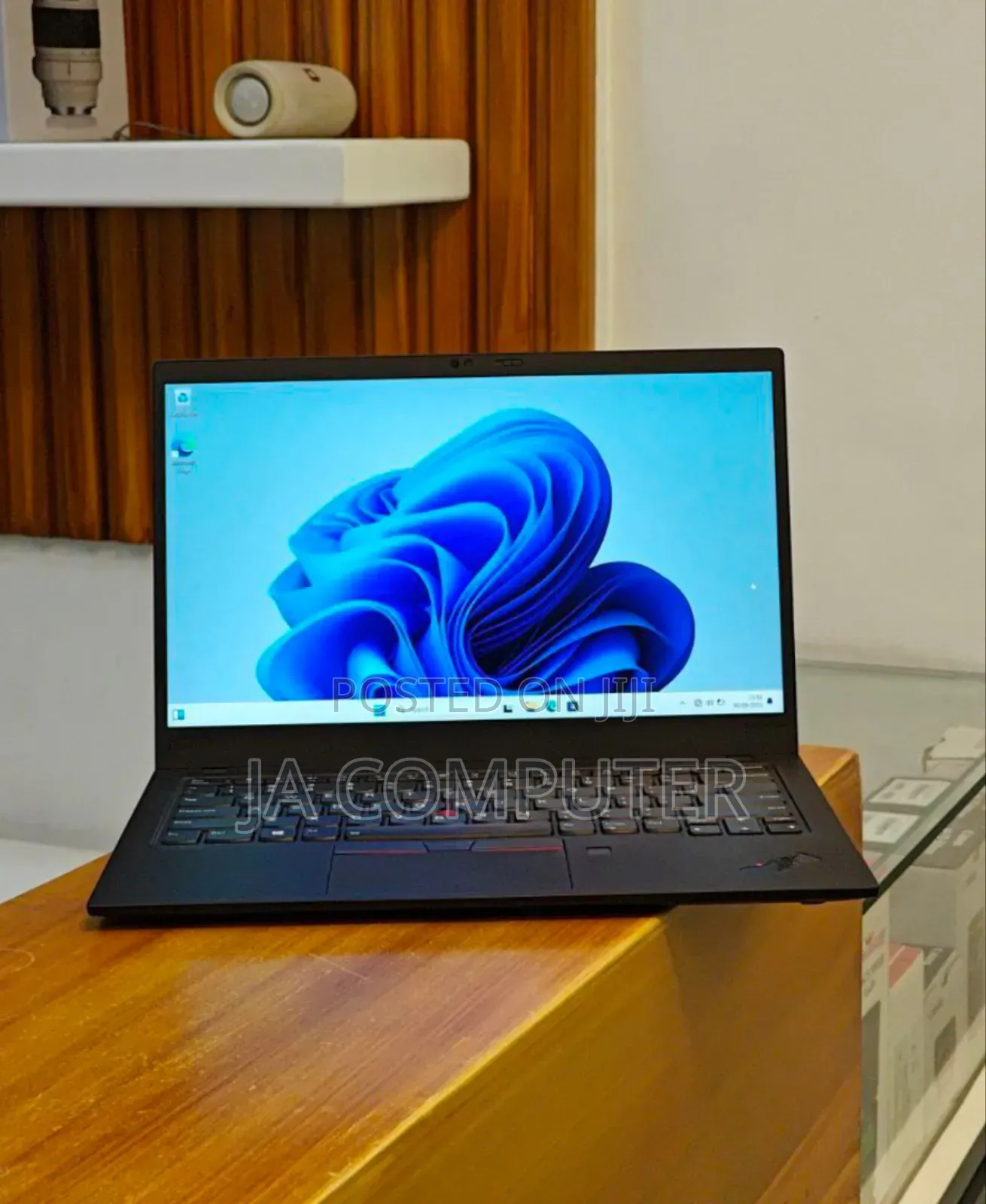 New Laptop Lenovo ThinkPad X1 Carbon 16GB Intel Core I7 SSD 512GB