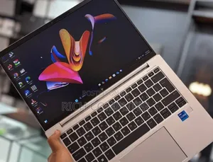 Photo - New Laptop HP EliteBook 840 G9 16GB Intel Core I7 SSD 512GB