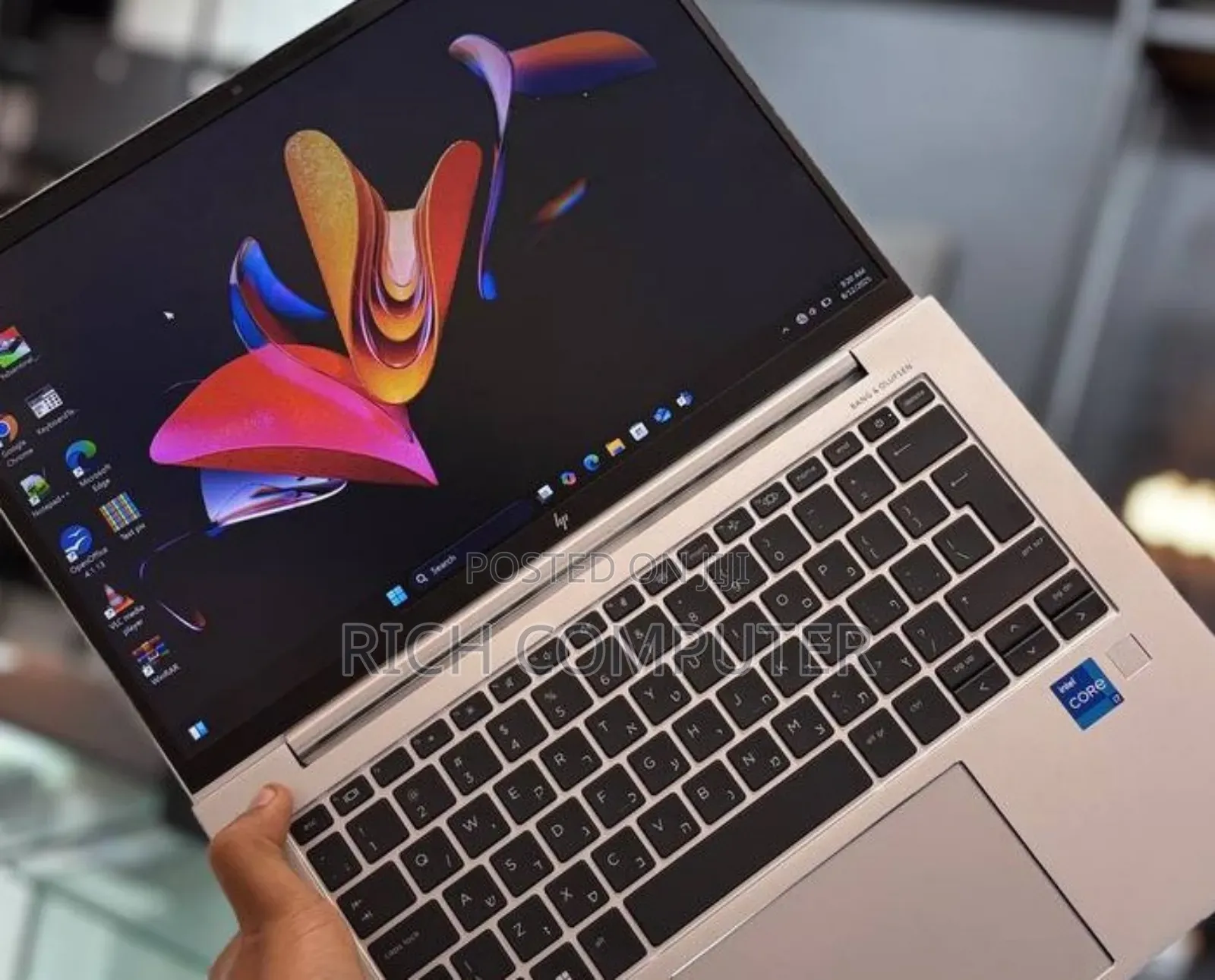 New Laptop HP EliteBook 840 G9 16GB Intel Core I7 SSD 512GB