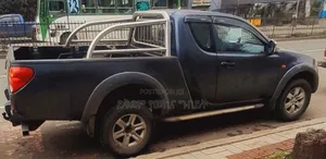 Mitsubishi L200 Single Cab 2.5 TD 4WD 2007 Gray