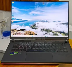 New Laptop Asus ROG Strix G15 16GB Intel Core I9 SSD 1T