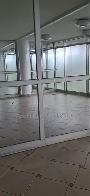 Urgent Office for Rent in Mexico City 465sqm at 395,250birr With Vat