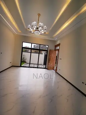 5bdrm House in Yeka for sale