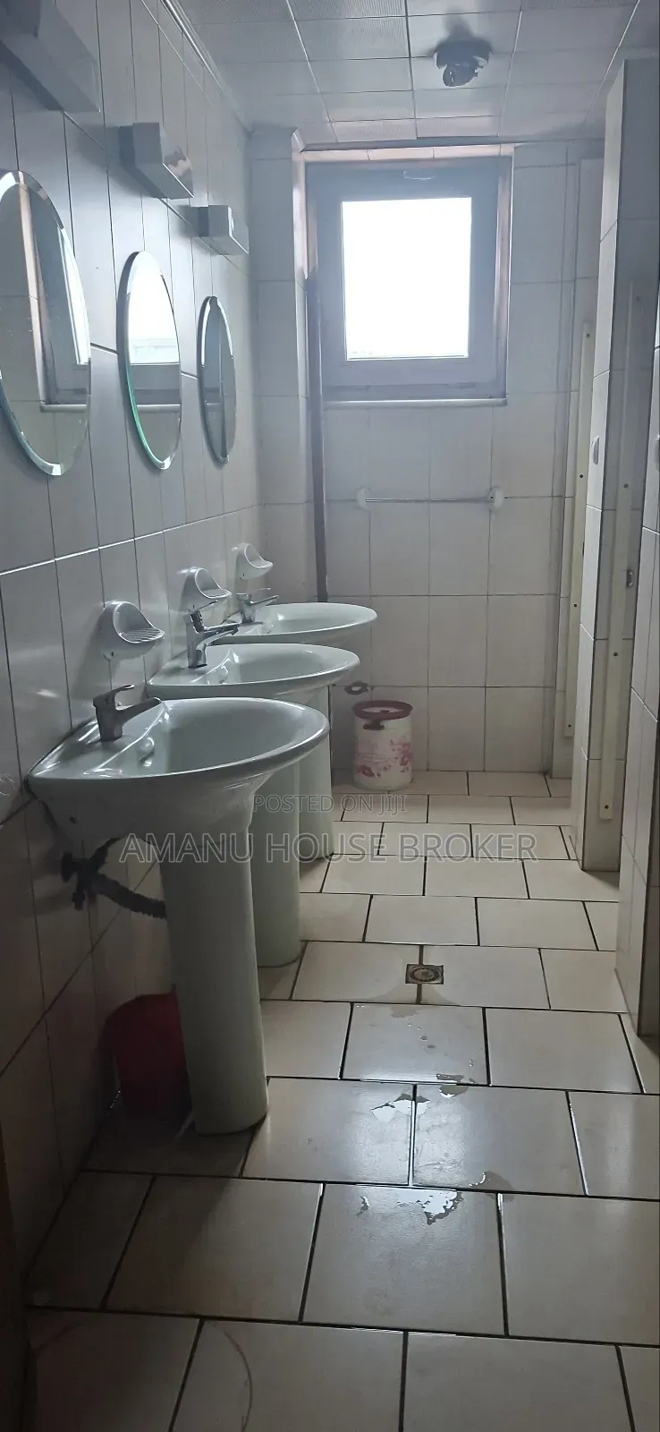 Urgent Office for Rent in Mexico 465sqm at 395,250 With Vat