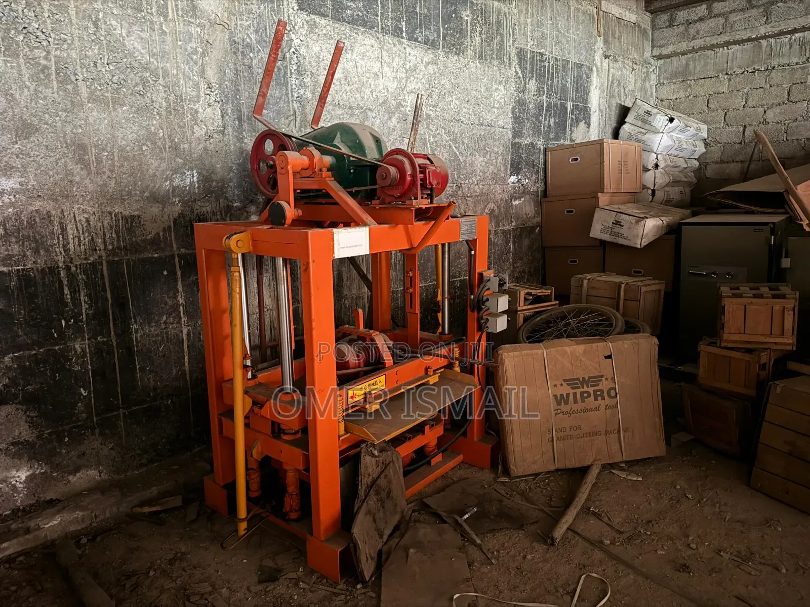 Concrete Block Machine